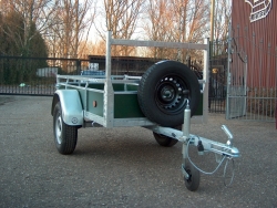 Trailer with wooden sidewalls price from 409,00